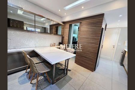 12_photo/94dce180cd.b37fb779aadef412-ATLAS-5f8179c8-3e08-4a56-b883-28b5ebffe058.jpg de casa à venda com 4 quartos, 200m² em Santo Inácio, Curitiba