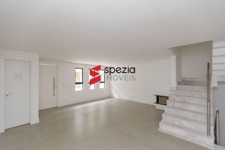 15_photo/94dce18131.b5944a8458db63ed-ATLAS-73012f99-ea7b-4a35-bf8b-843e8c8497e0.jpg de casa à venda com 3 quartos, 240m² em Santo Inácio, Curitiba