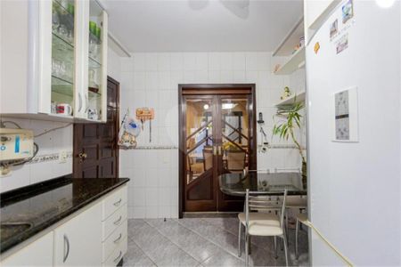 6_photo/94dce181e1.86fa7c56df5ec564-ATLAS-1504efef-ce67-48ec-a4b9-112b6256efc1.jpg de casa à venda com 4 quartos, 272m² em Santo Inácio, Curitiba