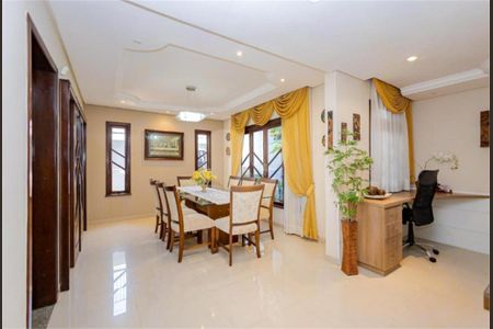 7_photo/94dce181e1.86fa7c56df5ec564-ATLAS-7027eae0-2415-4e17-8b11-b6f0aa5a3915.jpg de casa à venda com 4 quartos, 272m² em Santo Inácio, Curitiba