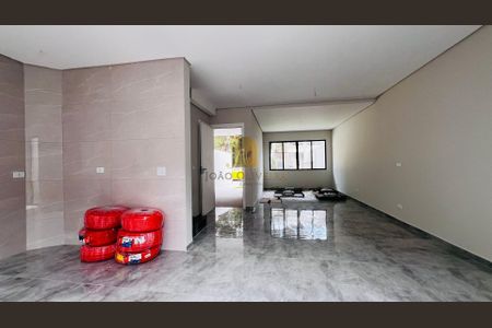 5_photo/94dce1835d.deae25538405ce54-ATLAS-06ea0821-b3e1-489b-9d09-9533ac0ffd36.jpg de casa à venda com 4 quartos, 197m² em Santa Felicidade, Curitiba