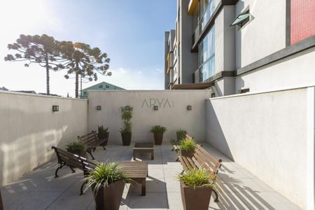 10_photo/94dce1852d.fdf07e2a49b15328-ATLAS-3097788b-5ca4-450b-a468-c91c738ceb02.jpg de casa à venda com 3 quartos, 266m² em Santo Inácio, Curitiba