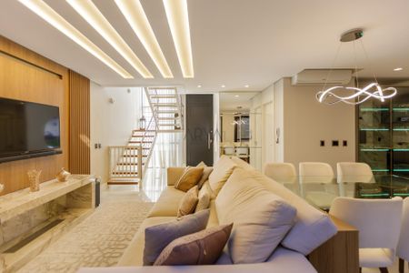 12_photo/94dce1852d.fdf07e2a49b15328-ATLAS-4e61ccf1-60f3-4e10-9e50-35aa32e470ba.jpg de casa à venda com 3 quartos, 266m² em Santo Inácio, Curitiba