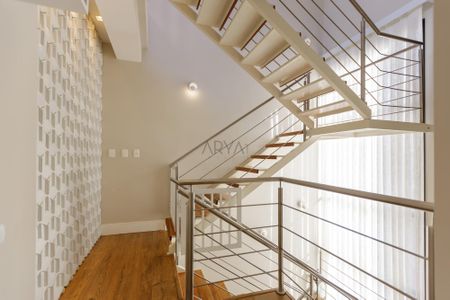 1_photo/94dce1852d.fdf07e2a49b15328-ATLAS-e6c8e8af-bc83-4392-983c-3219f5d4d48f.jpg de casa à venda com 3 quartos, 266m² em Santo Inácio, Curitiba