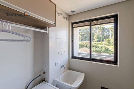 4_photo/94dce186bb.d489458d99ccbb3b-ATLAS-15d4e154-86ee-41f2-998c-61e19c673ff0.jpg de apartamento à venda com 2 quartos, 56m² em Santo Inácio, Curitiba