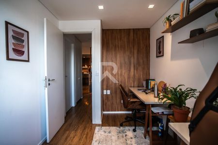 16_photo/94dce186bd.88f6ecb2e60fd3f0-ATLAS-ebe462a1-5277-424c-a819-b2e363ae21da.jpg de apartamento à venda com 2 quartos, 71m² em Santo Inácio, Curitiba