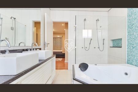 12_photo/94dce186bf.7746bde08afa08b4-ATLAS-62ecb016-26c9-45de-a1cf-ceea5e5fb0a4.jpg de casa para alugar com 4 quartos, 236m² em Santo Inácio, Curitiba