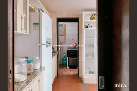 8_photo/94dce18735.588d4a7fb74764b6-ATLAS-26fca168-1d9e-4d34-bfaf-0411ad241da7.jpg de casa à venda com 3 quartos, 420m² em Santo Inácio, Curitiba