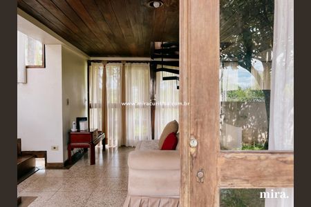 18_photo/94dce18735.588d4a7fb74764b6-ATLAS-58b853da-7c18-4b59-9819-a8ca2c1d6508.jpg de casa à venda com 3 quartos, 420m² em Santo Inácio, Curitiba