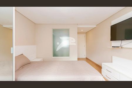 4_photo/94dce188b9.37bb76e72431c436-ATLAS-27f1f29f-e5d9-400f-861b-b44e817daeff.jpg de casa à venda com 4 quartos, 278m² em Santo Inácio, Curitiba