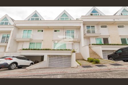 5_photo/94dce188b9.37bb76e72431c436-ATLAS-28cf0e8d-9dca-41d3-80ad-7d5ce23d5865.jpg de casa à venda com 4 quartos, 278m² em Santo Inácio, Curitiba