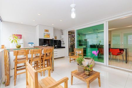 9_photo/94dce188b9.cbac4b0532efd0a4-ATLAS-4acf951d-92de-485f-b673-ad46cecd47dc.jpg de casa de condomínio à venda com 4 quartos, 278m² em Santo Inácio, Curitiba