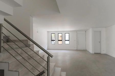 7_photo/94dce188d3.ce69423e473a3cca-ATLAS-d4a009c8-92e7-4b81-8028-b2ddb3d5cc06.jpg de casa à venda com 3 quartos, 240m² em Santo Inácio, Curitiba