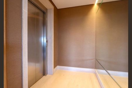 4_photo/94dce18975.aef4de6394ba8e6d-ATLAS-c89f1fa2-8c81-4bb4-9664-2e6d7c2d0089.jpg de apartamento à venda com 3 quartos, 255m² em Mossunguê, Curitiba