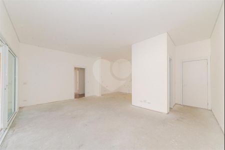 8_photo/94dce18975.dc3f87cccb53c7e5-ATLAS-b719984a-26a7-497c-8eae-dcf0d60c1c8c.jpg de apartamento à venda com 4 quartos, 478m² em Mossunguê, Curitiba