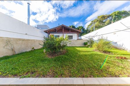 31_photo/94dce18ae1.589b6d9b0b411b9f-ATLAS-0111cc28-5e5d-4d8d-8c3a-0638c8ca6f26.jpg de casa à venda com 5 quartos, 293m² em Orleans, Curitiba