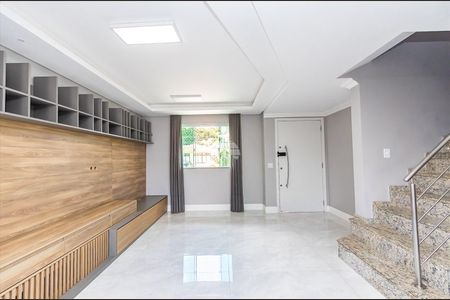 6_photo/94dce18af1.9082c405d4ce19b4-ATLAS-4bffd3a4-51e2-4690-8a03-94bc7836c7c4.jpg de casa para alugar com 3 quartos, 152m² em Orleans, Curitiba