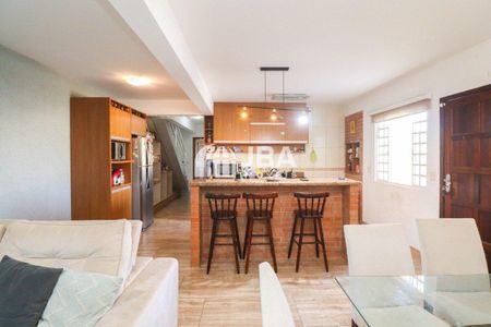 20_photo/94dce18b37.94f797356aedc676-ATLAS-7eaa7eec-91c8-4974-ae83-0628531dfdf9.jpg de casa à venda com 3 quartos, 115m² em Orleans, Curitiba