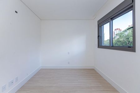 42_photo/94dce18b4f.c696d6dfecea6f1c-ATLAS-73e26581-6e7c-445b-959b-8aefa85f3718.jpg de apartamento à venda com 3 quartos, 284m² em Orleans, Curitiba