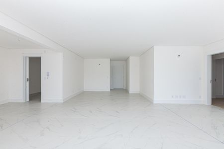 10_photo/94dce18b4f.c696d6dfecea6f1c-ATLAS-e7055364-e913-4e35-9d70-5e74d66555e9.jpg de apartamento à venda com 3 quartos, 284m² em Orleans, Curitiba