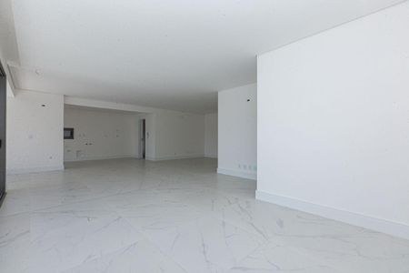 43_photo/94dce18ca9.0f81dd1a9a4f6ffb-ATLAS-5c6c046b-6418-4bf6-9577-e50bb91bbd1a.jpg de apartamento à venda com 3 quartos, 193m² em Orleans, Curitiba