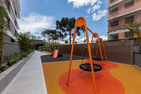 32_photo/94dce18ca9.0f81dd1a9a4f6ffb-ATLAS-ef4e5b64-1860-4f51-a4cd-30f3075b2e10.jpg de apartamento à venda com 3 quartos, 193m² em Orleans, Curitiba