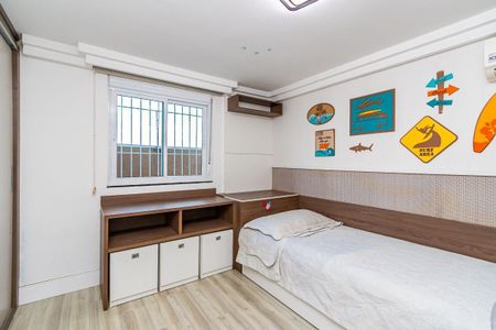 2_photo/94dce18d0d.72c99cad9401b729-ATLAS-4c2bec84-c5a4-433b-ae84-de382f6ce514.jpg de casa à venda com 3 quartos, 210m² em Santo Inácio, Curitiba