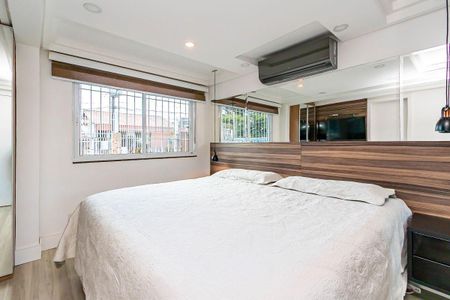 16_photo/94dce18d0d.72c99cad9401b729-ATLAS-d9cbf17b-50ed-40cf-b3b4-9633b1e0b2e4.jpg de casa à venda com 3 quartos, 210m² em Santo Inácio, Curitiba