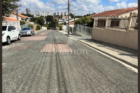 2_photo/94dce18d37.e6f02a1e96aef2b1-ATLAS-1704b31e-2d35-4e41-998d-233c744d1210.jpg de casa à venda com 3 quartos, 300m² em Santo Inácio, Curitiba