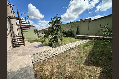 3_photo/94dce18d37.e6f02a1e96aef2b1-ATLAS-184a7d1e-1f50-45a0-9908-fb70211d7cef.jpg de casa à venda com 3 quartos, 300m² em Santo Inácio, Curitiba