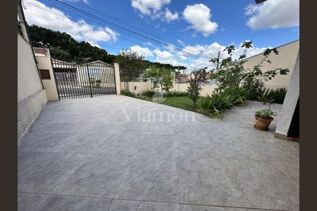 7_photo/94dce18d37.e6f02a1e96aef2b1-ATLAS-2ba065d6-7e46-484b-938c-4ccf60c09a4e.jpg de casa à venda com 3 quartos, 300m² em Santo Inácio, Curitiba