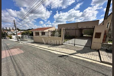 26_photo/94dce18d37.e6f02a1e96aef2b1-ATLAS-d0092b17-6fe2-4183-b48c-e331191c2cd3.jpg de casa à venda com 3 quartos, 300m² em Santo Inácio, Curitiba