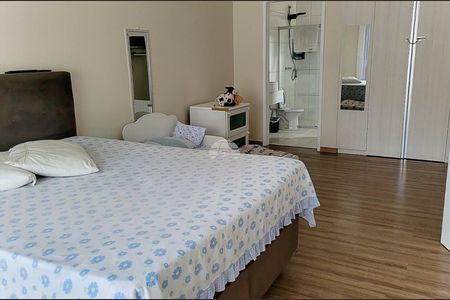 9_photo/94dce18deb.0aa27c9c25da381e-ATLAS-dce2c29f-659f-4643-b5cc-634842d3b7e7.jpg de casa à venda com 5 quartos, 380m² em Santo Inácio, Curitiba