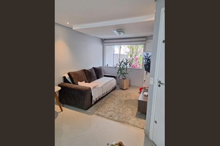6_photo/94dce18f05.7c55a9abc9511f7c-ATLAS-d9db70f3-8290-44fd-b3ad-620ed8db6cce.jpg de casa à venda com 4 quartos, m² em Santo Inácio, Curitiba