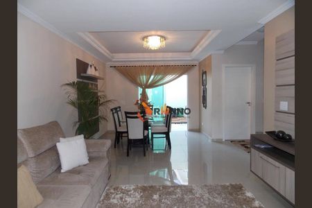 11_photo/94dce18f07.b8a9f91cb517b5ed-ATLAS-8d8553fe-cbe9-4ef8-9e41-808f207611fe.jpg de casa à venda com 4 quartos, 178m² em Santo Inácio, Curitiba