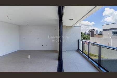 8_photo/94dce18f33.b73405d7a0722b76-ATLAS-6865b0bd-2b8c-4bd3-8cd2-54ea29b2100b.jpg de casa à venda com 3 quartos, 240m² em Santo Inácio, Curitiba