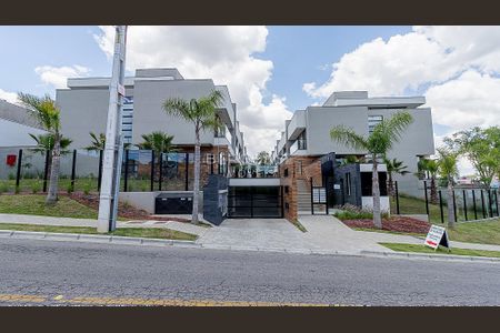 3_photo/94dce18f33.b73405d7a0722b76-ATLAS-e7ad1381-e788-4c6e-a606-ef4361e100db.jpg de casa à venda com 3 quartos, 240m² em Santo Inácio, Curitiba