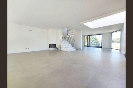 10_photo/94dce18f33.ce69423e473a3cca-ATLAS-7d97b62b-b9a3-4cc6-9bed-10ecc8f8d518.jpg de casa à venda com 3 quartos, 271m² em Santo Inácio, Curitiba