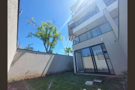 3_photo/94dce18f33.ce69423e473a3cca-ATLAS-82b4fbea-10c4-43aa-9cdf-d4fa374322e9.jpg de casa à venda com 3 quartos, 271m² em Santo Inácio, Curitiba