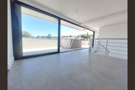 16_photo/94dce18f33.ce69423e473a3cca-ATLAS-b18d0ebc-a86c-46a4-abfc-52899460fd4f.jpg de casa à venda com 3 quartos, 271m² em Santo Inácio, Curitiba