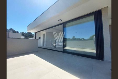 19_photo/94dce18f33.ce69423e473a3cca-ATLAS-b1d5dd8b-51f7-4d63-aafb-061f819f495a.jpg de casa à venda com 3 quartos, 271m² em Santo Inácio, Curitiba