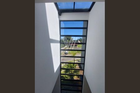 10_photo/94dce18f33.ce69423e473a3cca-ATLAS-c3042fa5-b83a-495f-947f-64d5fcc3cac4.jpg de casa à venda com 3 quartos, 271m² em Santo Inácio, Curitiba