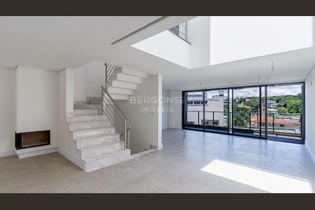 6_photo/94dce18f33.fd62685fcad15c60-ATLAS-d56235a2-d1ea-400a-8c04-60d336297d4c.jpg de casa à venda com 3 quartos, 283m² em Santo Inácio, Curitiba