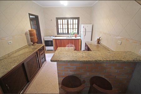 3_photo/94dce1900b.372e80069e08d6c9-ATLAS-15045b76-521a-4443-b76b-942f8bc83ec1.jpg de casa para alugar com 4 quartos, 231m² em Santo Inácio, Curitiba