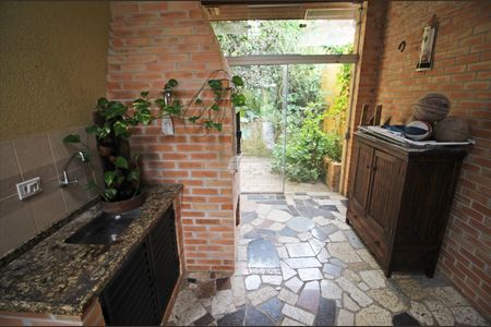 29_photo/94dce1900b.372e80069e08d6c9-ATLAS-ea9f3b62-5d71-4acd-988e-7552cd473dbc.jpg de casa para alugar com 4 quartos, 231m² em Santo Inácio, Curitiba