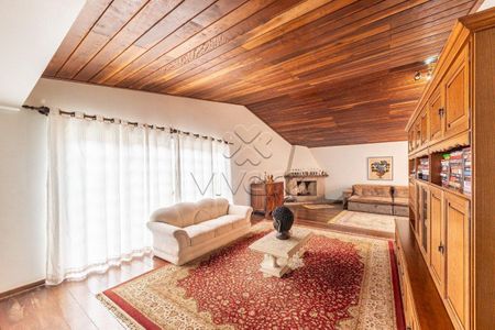 3_photo/94dce1907b.066cb10c4ae45710-ATLAS-5878a7ec-c27a-41f8-8bce-e3cef3d01bbf.jpg de casa à venda com 4 quartos, 554m² em Santa Felicidade, Curitiba