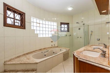 12_photo/94dce1909f.a3ae9ae7e703bbee-ATLAS-30940ca2-016d-4dac-bf8e-6c19474b4f75.jpg de casa à venda com 5 quartos, 555m² em Santa Felicidade, Curitiba