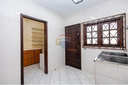 4_photo/94dce1909f.a3ae9ae7e703bbee-ATLAS-ffbde66a-5c3c-438f-a275-1d53f8b52fef.jpg de casa à venda com 5 quartos, 555m² em Santa Felicidade, Curitiba