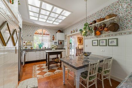 9_photo/94dce190b1.70edc2b185d14f45-ATLAS-4ece1958-c55e-44c7-b35f-c59cc1cbad56.jpg de casa à venda com 4 quartos, 566m² em Santa Felicidade, Curitiba