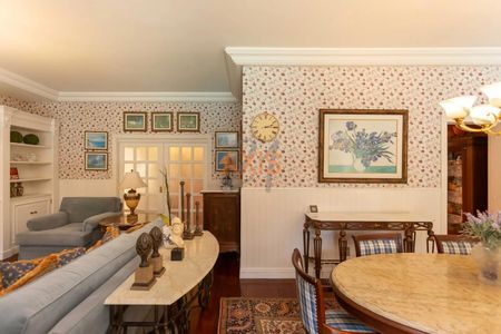 3_photo/94dce190b1.70edc2b185d14f45-ATLAS-a003b33c-5933-4e8a-a997-d9392bdd6fa3.jpg de casa à venda com 4 quartos, 566m² em Santa Felicidade, Curitiba